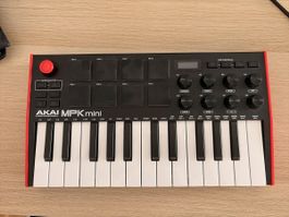 AKAI MPK mini