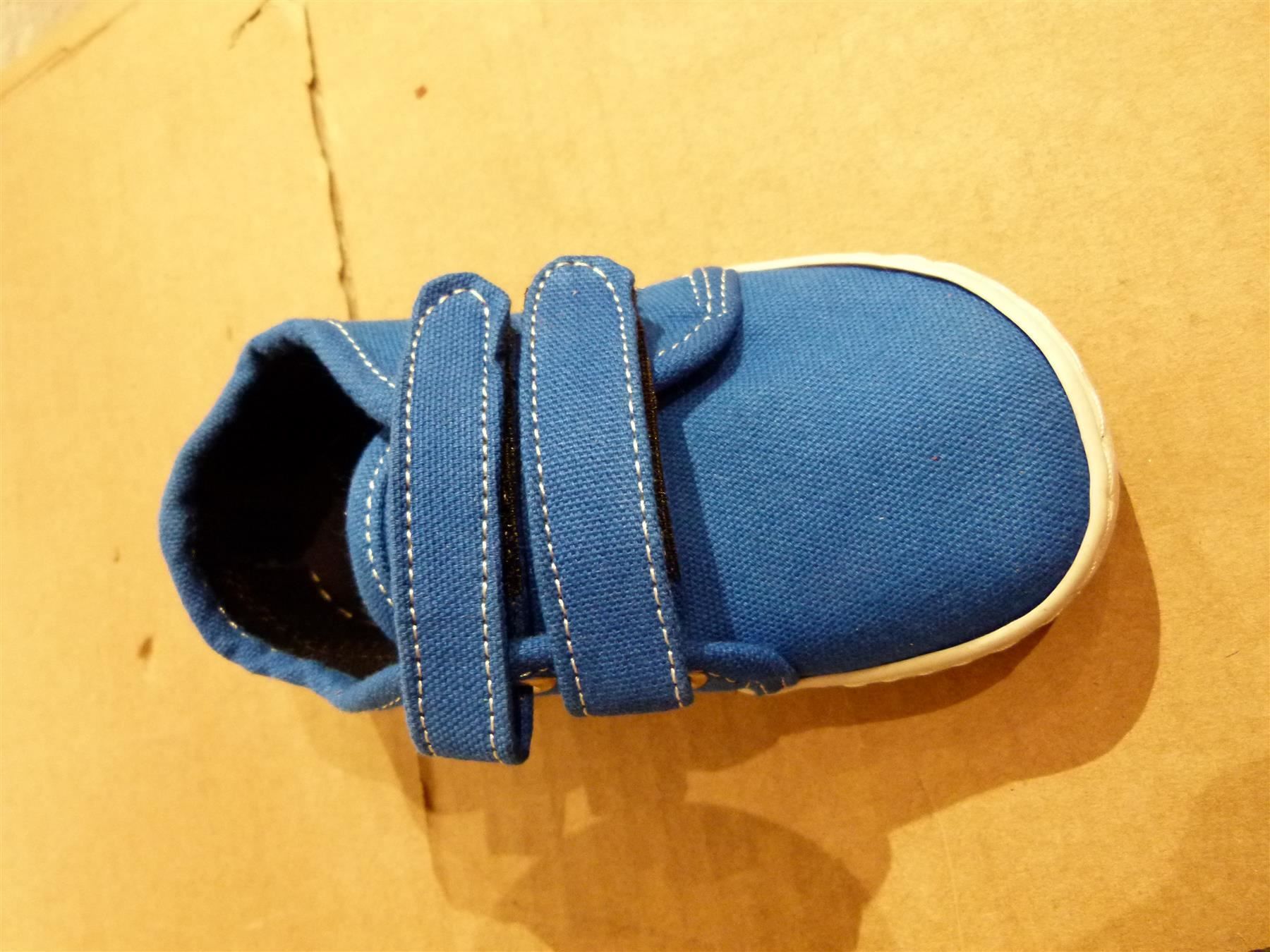 Scarpe per ragazze: Kinderschuhe Hausschuhe Gr.26 – Nuovo (secondo la descrizione) da Uerkheim venduto da Justi.y 2