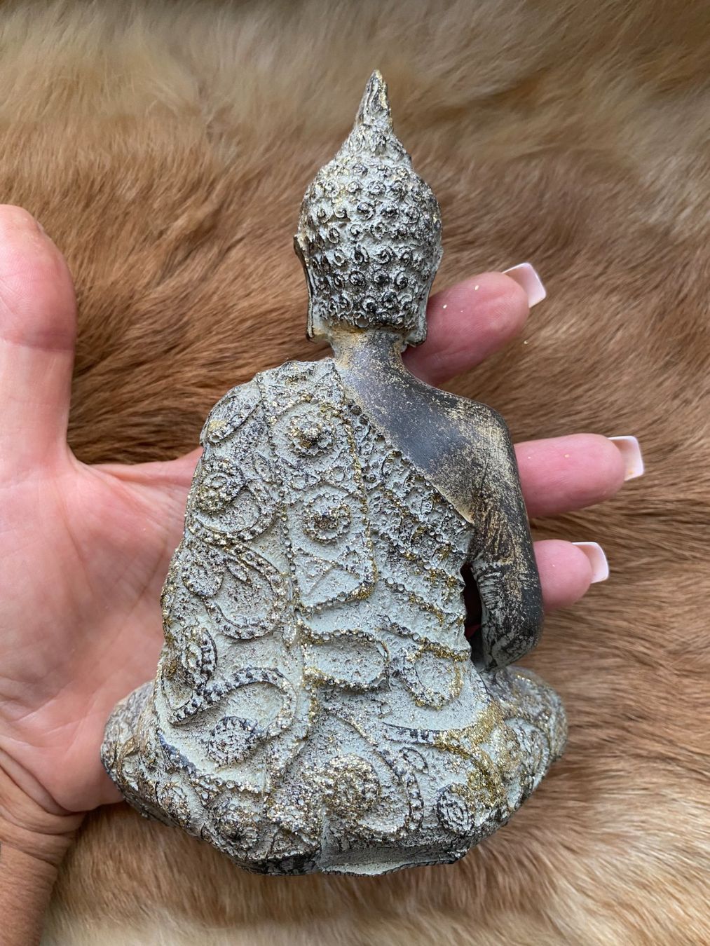 Sculture & Statue: goldiger Buddha sitzend – Nuovo e nell'imballaggio originale da Stetten SH venduto da jani-design 2
