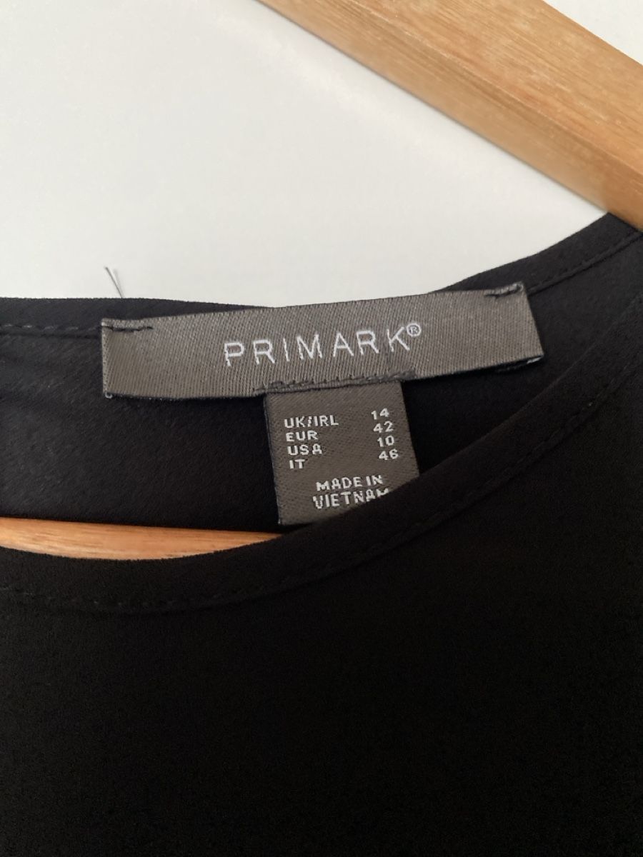 Primark Camicette: Schwarze Bluse von Primark, Gr. 42 – Usato da Alpnach Dorf venduto da melbb 2