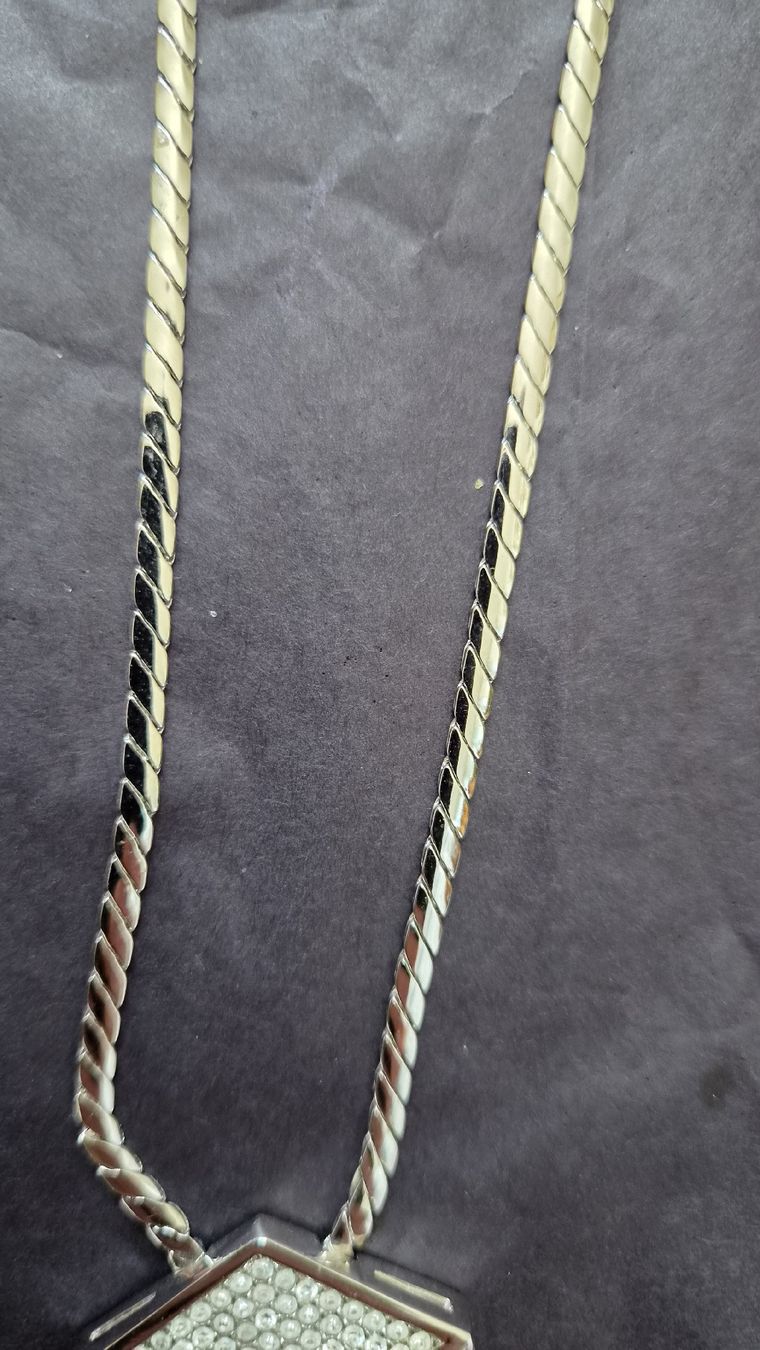 Dior Ketten: Chr.Dior hochwertiger Modeschmuck  – Gebraucht aus Kölliken von Upcycling-by-Mc-TAM 4