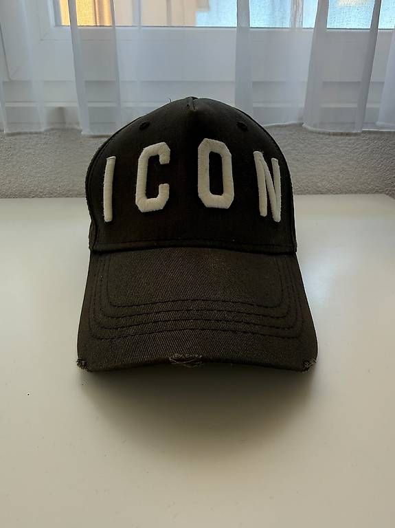Chapeaux, bonnets & casquettes: SCHWARZE DSQUARED2-CAP – D'occasion à Niederhelfenschwil par Mileko 1