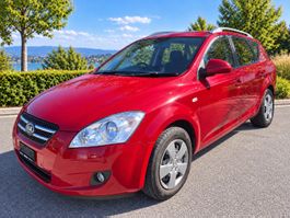 KIA Cee d Sporty Wagon( Frisch Ab MFK - Servicegepflegt )