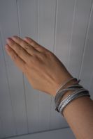 Swarovski Wickelarmband grau mit Strasssteinen guter Zustand