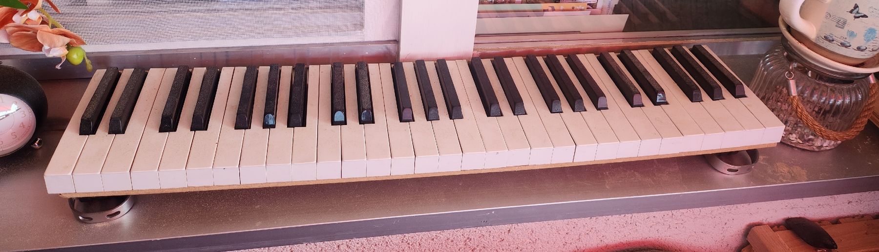 Kit bricolage: Klaviatur zum basteln – Usato da Oberhofen Thun'see venduto da Chatzemusig
