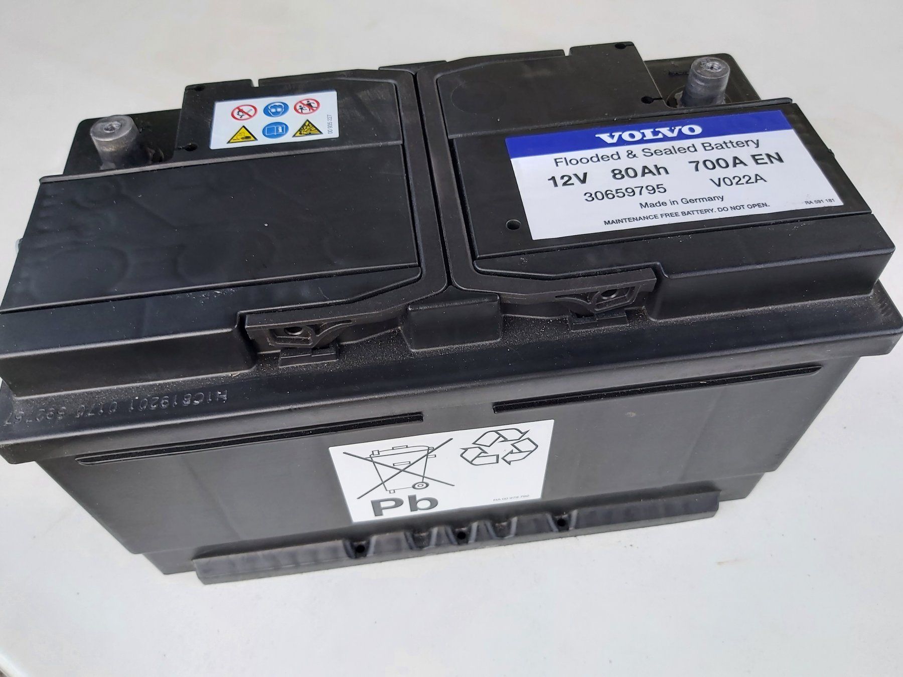 Volvo Batterien: Batterie – Gebraucht aus Merzligen von titolon
