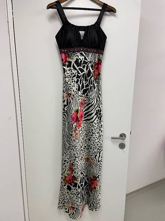 Sommerliches Abendkleid