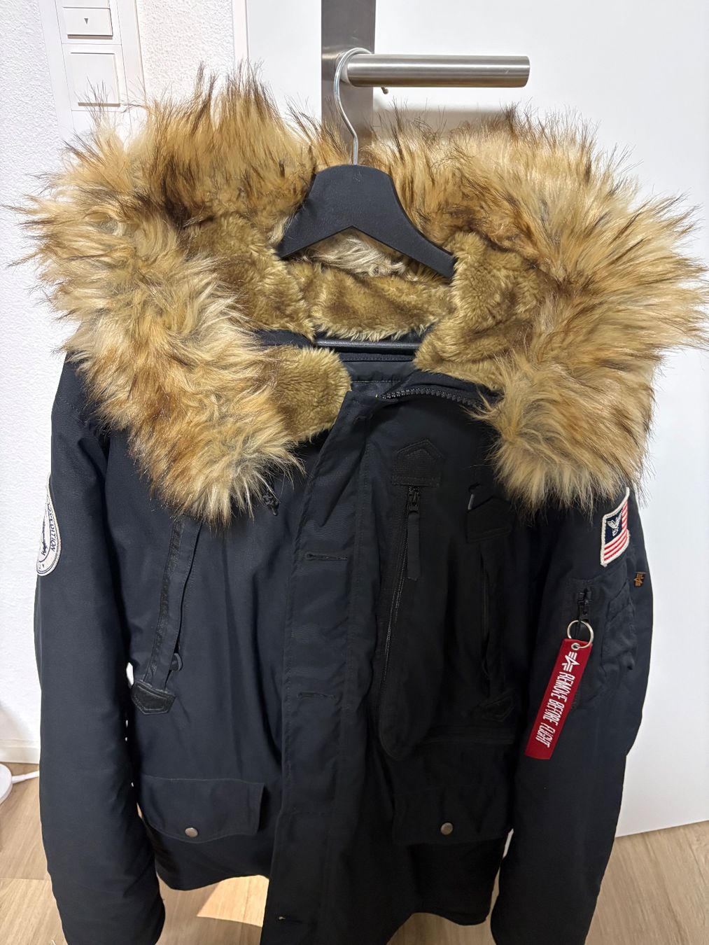 Alpha Industries Vestes: Alpha Industries Winterjacke L – D'occasion à Matzingen par dkl_6khr