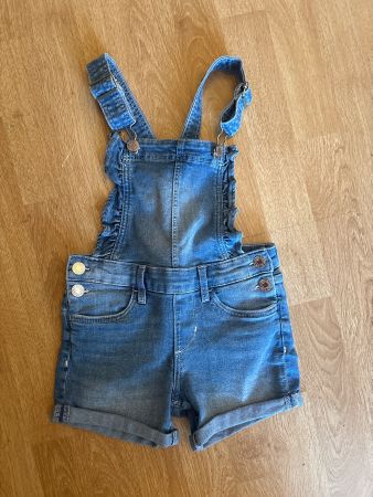Latzshorts Jeans Kinder Grösse 110 guter Zustand