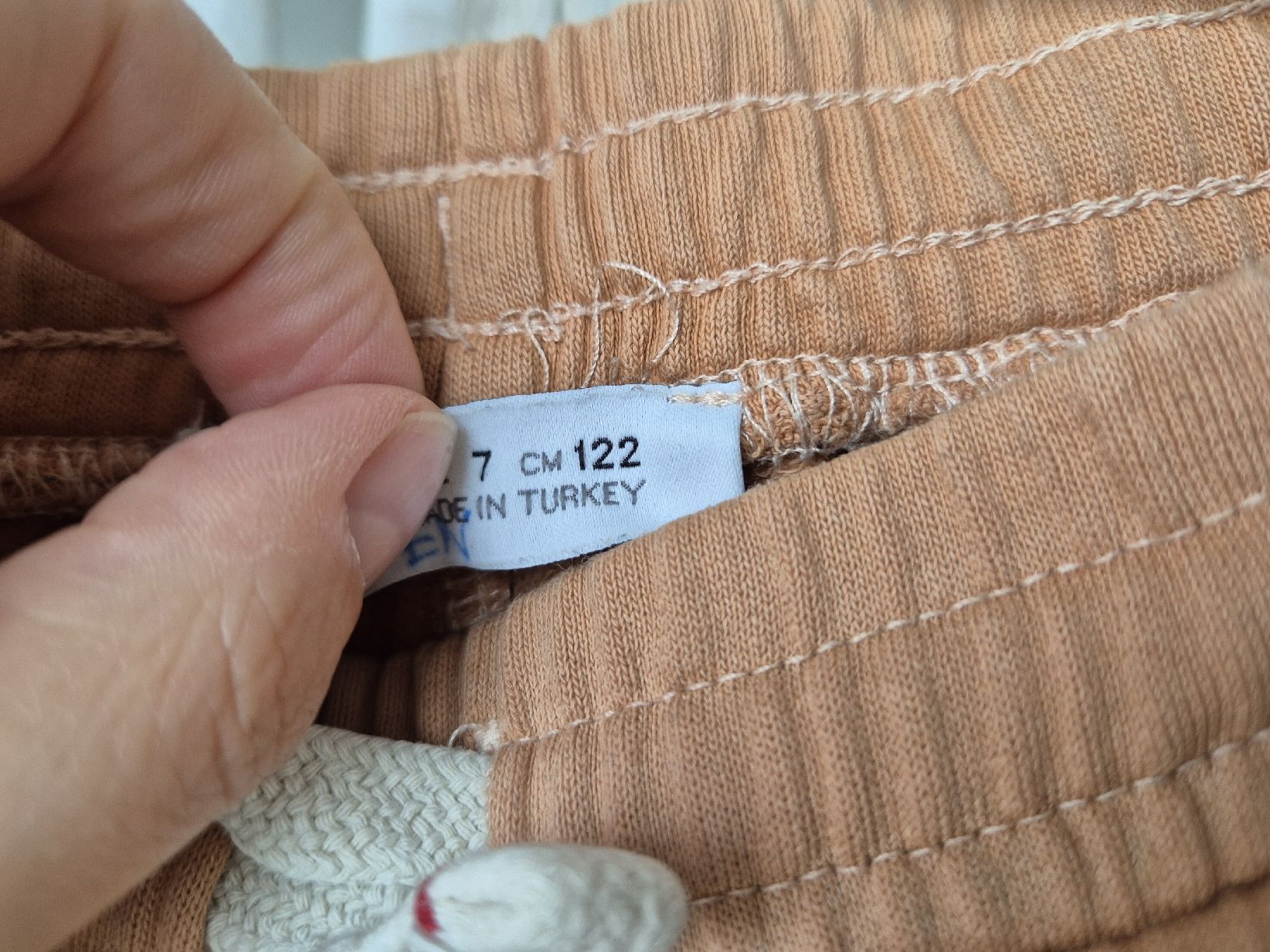 Pantaloni: Shorts Gr. 122/128, Set, Top Zustand – Usato da Zollikerberg venduto da ExcellenceInProducts 4