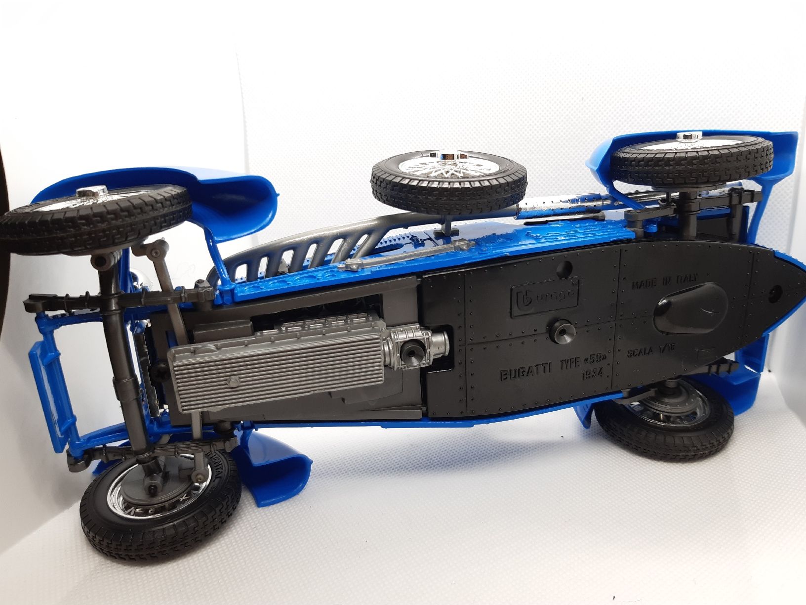 Bburago Modellini d'auto: Burago 1/18 Bugatti type 59 – Usato da Penthalaz venduto da Allgoodsuisse 7