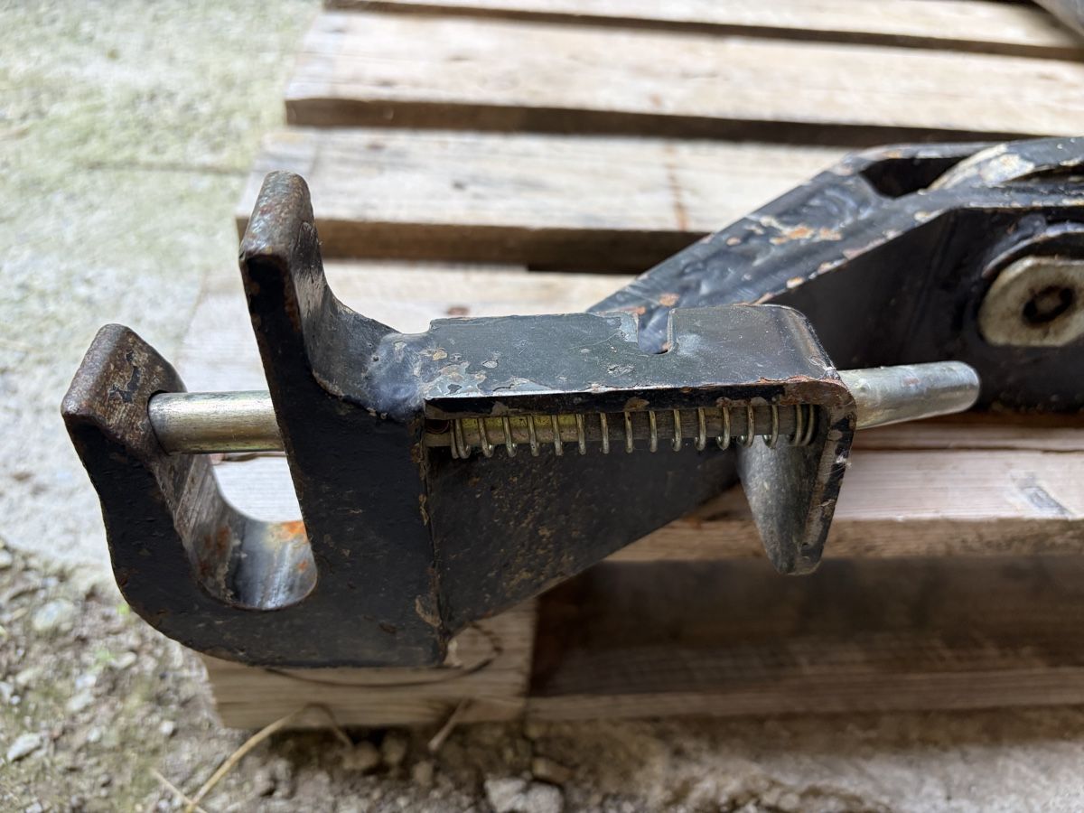 Reform Trattori: Hydrac Hubwerk Fronthydraulik Reform Mounty Traktor – Usato da Oberwil im Simmental venduto da Schnaffeli96 4