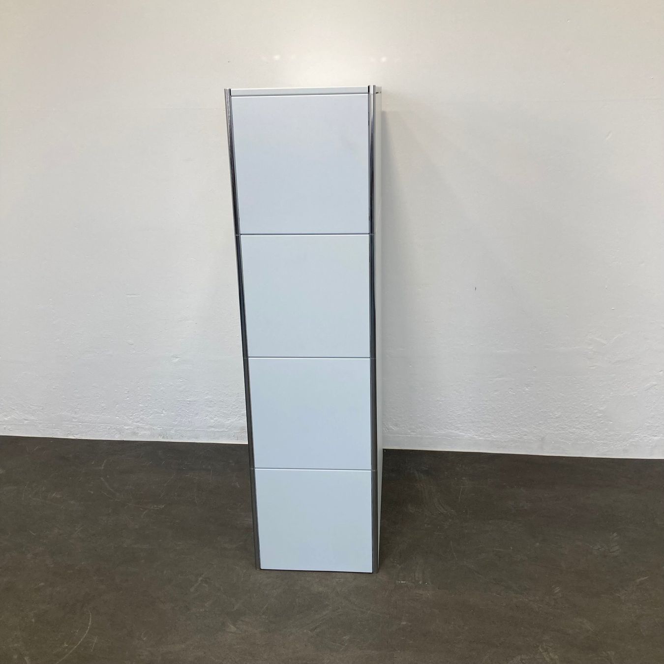 Banconi: Ergodata step modul 4er-Kombination 800mm - Weiss - mit – Usato da Schönenwerd venduto da mcofficeshop 6