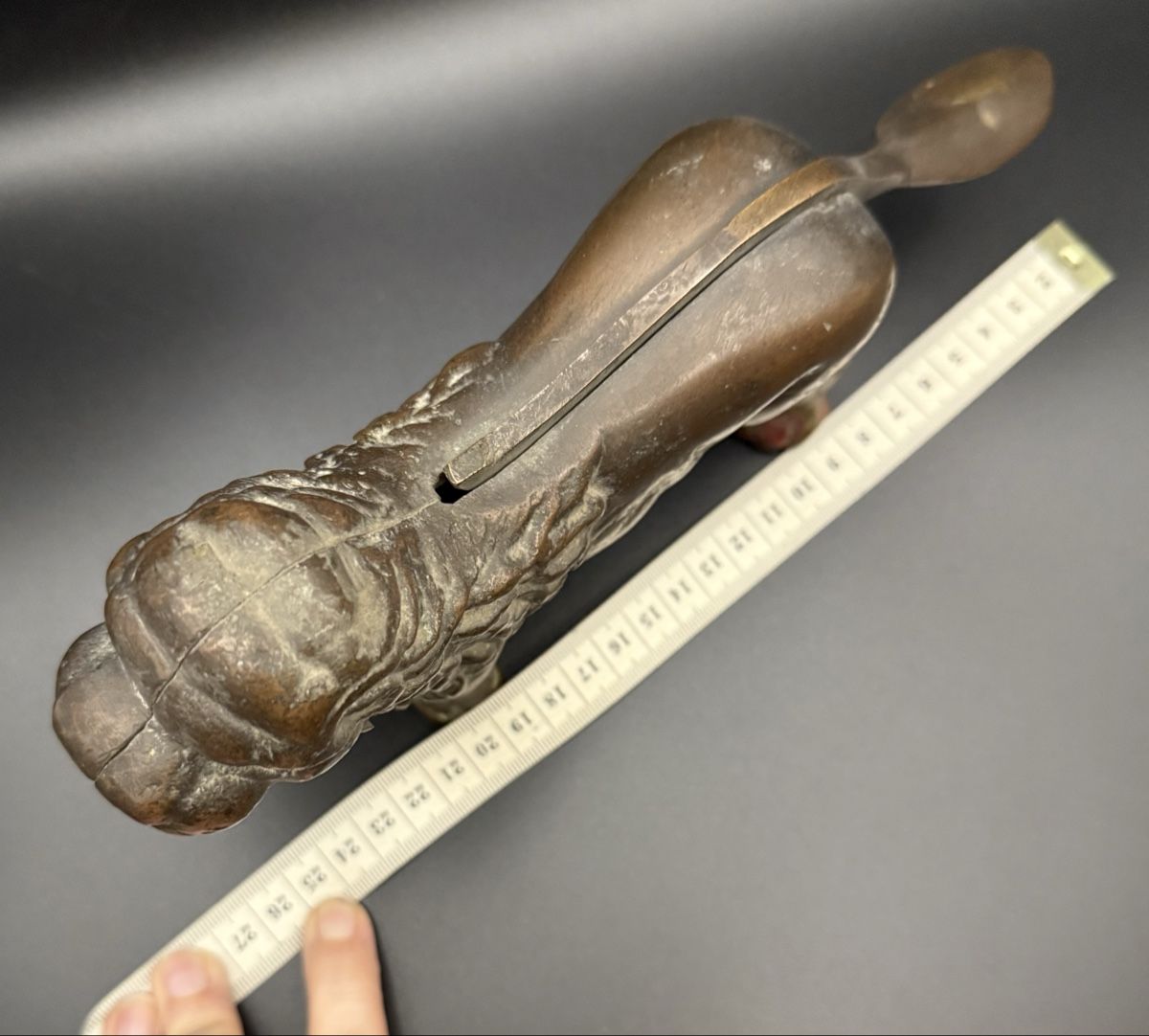 Küchengeräte: Antiker Löwen-Nussknacker aus massiver Bronze – Gebraucht aus Lamone von LaCantinaMagica 7