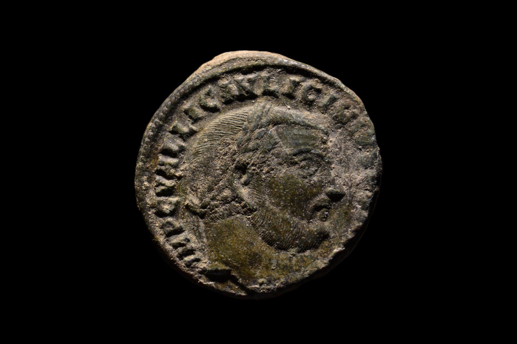 Tutti le monete: Römische Münze Licinius – Usato da Winterthur venduto da MountOlympus