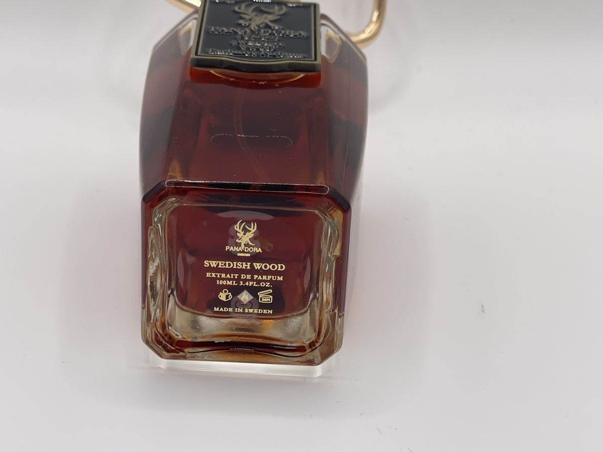 Pana Dora Parfum & Eau de Toilette: Pana Dora - Swedish Wood 100ml – Gebraucht aus Frenkendorf von Sakima1 2