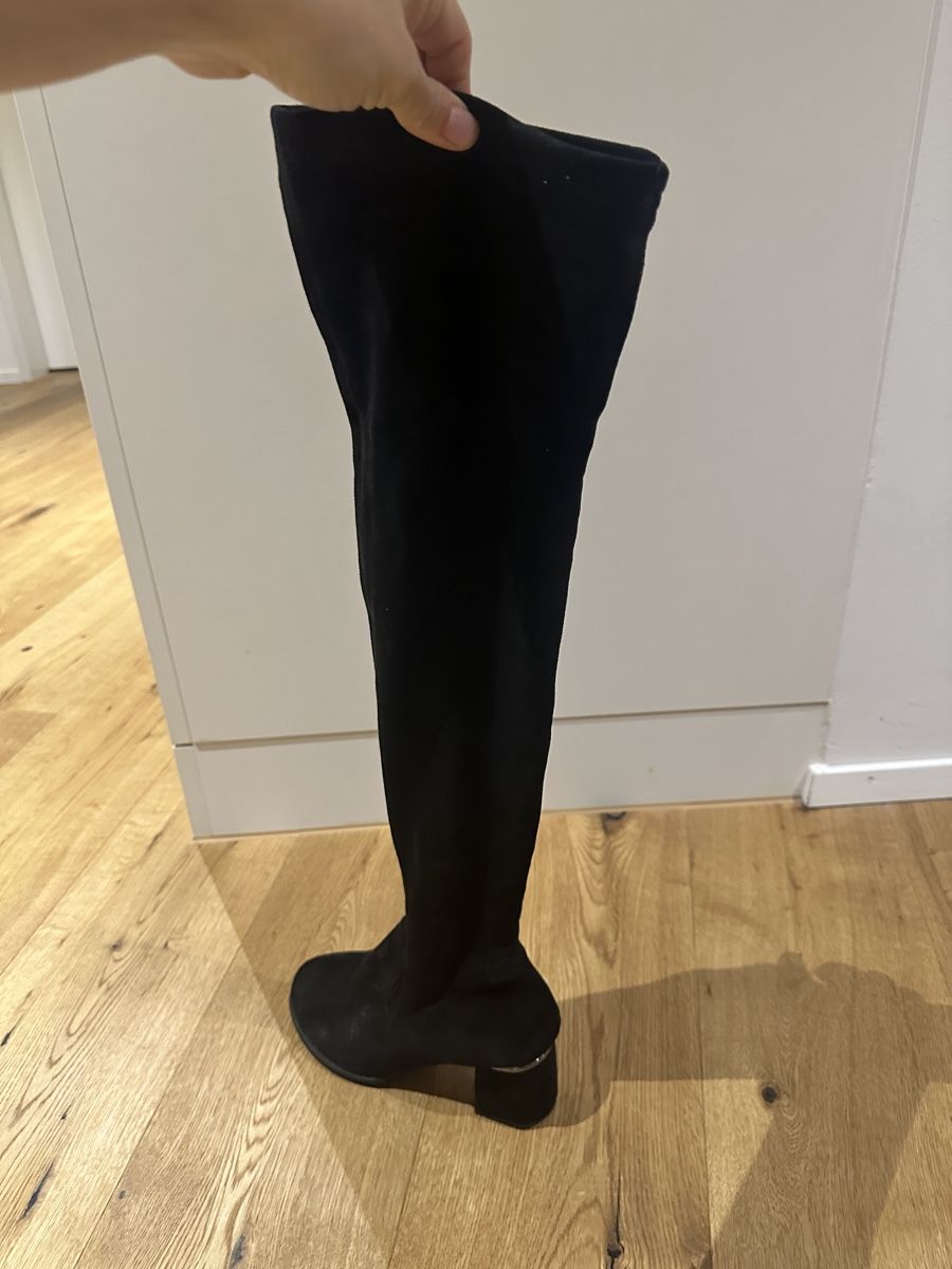 Scarpe da donna: Schwarze Overknee Stiefel – Usato da Perlen venduto da H.Spa 2