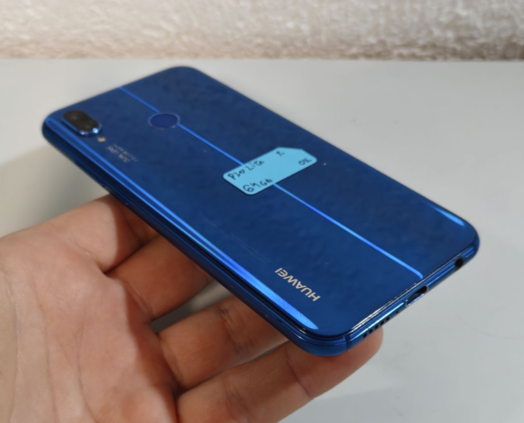 Huawei Telefoni cellulari / Smartphones: Huawei P20 Lite blau 64GB – Usato da Ehrendingen venduto da Rocky985 3