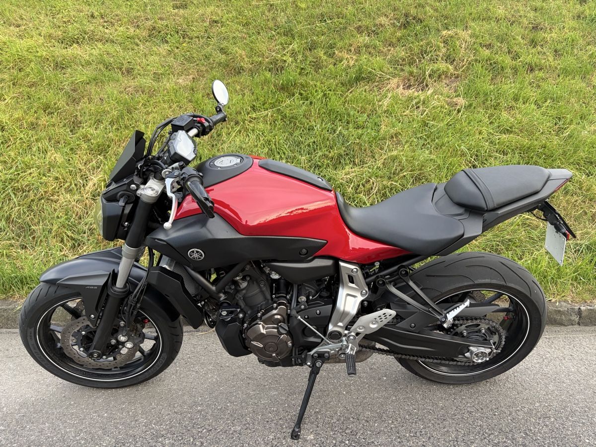 Yamaha Route: Yamaha MT07 – D'occasion à Buochs par end_wns2 1