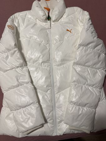 Weisse PUMA Winterjacke, Grösse xl neuwertig, Damen
