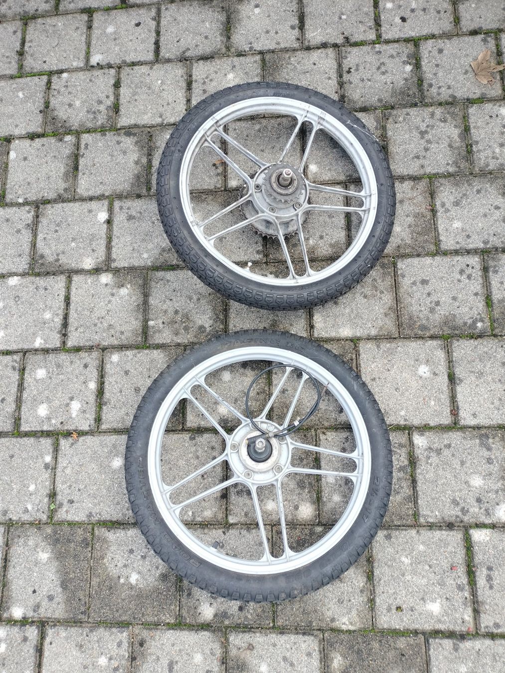 Puch Mofas: Puch Maxi S/N Räder – Gebraucht aus Bettwiesen von uri_2zh9 1
