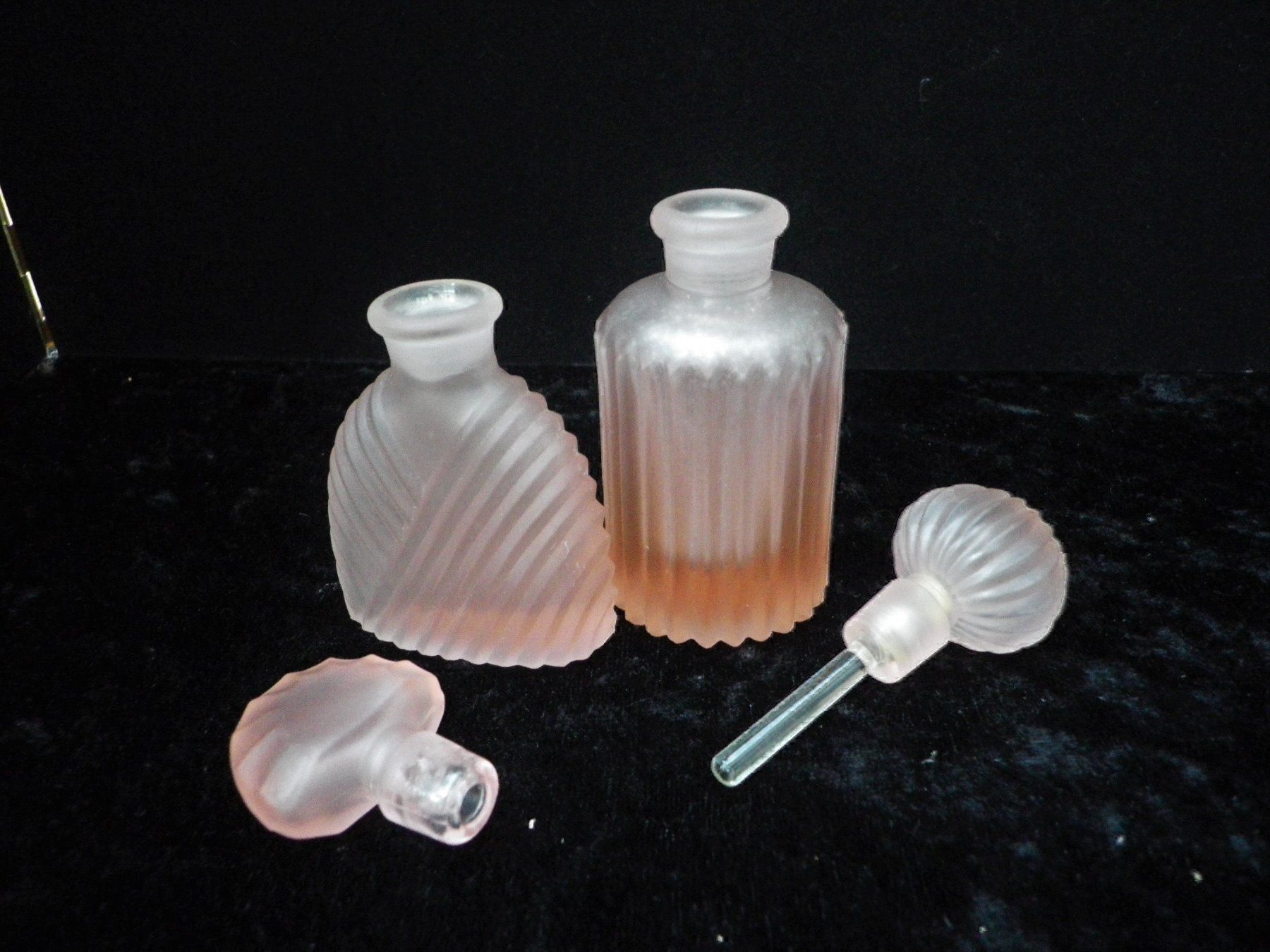 Flaconi: 2 Rosa Parfum-Flacons – Usato da Reinach BL venduto da Annodomini 2