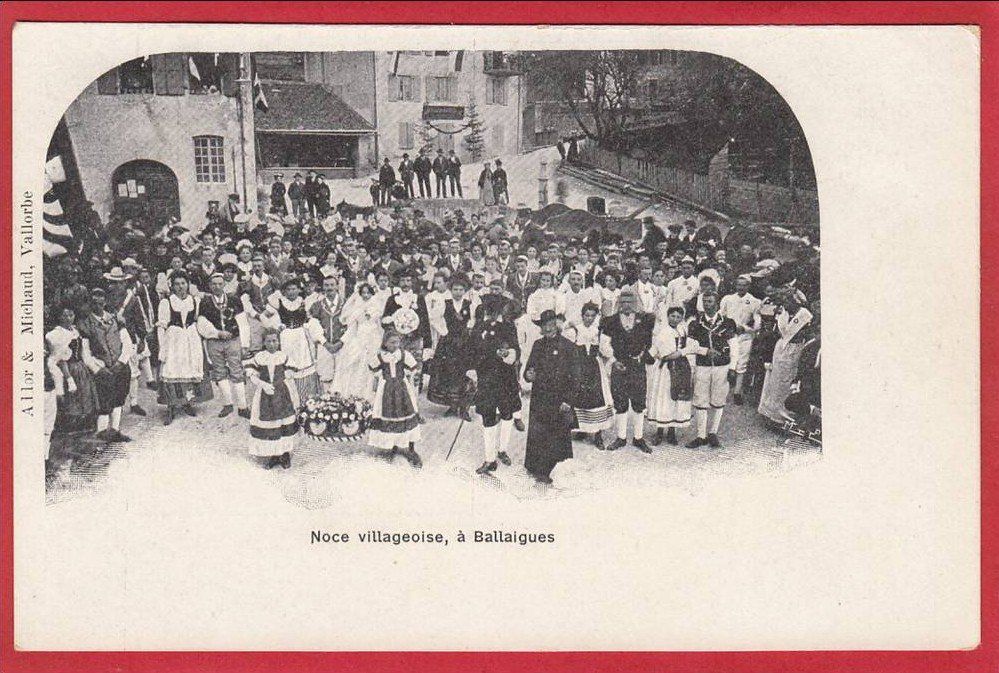 Cartoline postali: BALLAIGUES, NOCE VILLAGEOISE – Usato da Grüningen venduto da Kartenlaube