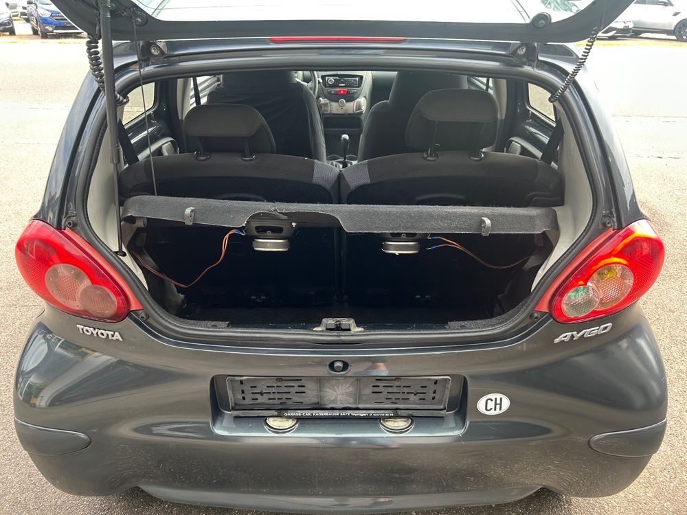 Toyota Automobili: Toyota Aygo 1.0 mit MFK 3.10.23 noch zum einlösen – Usato da Kräiligen venduto da tisala 3