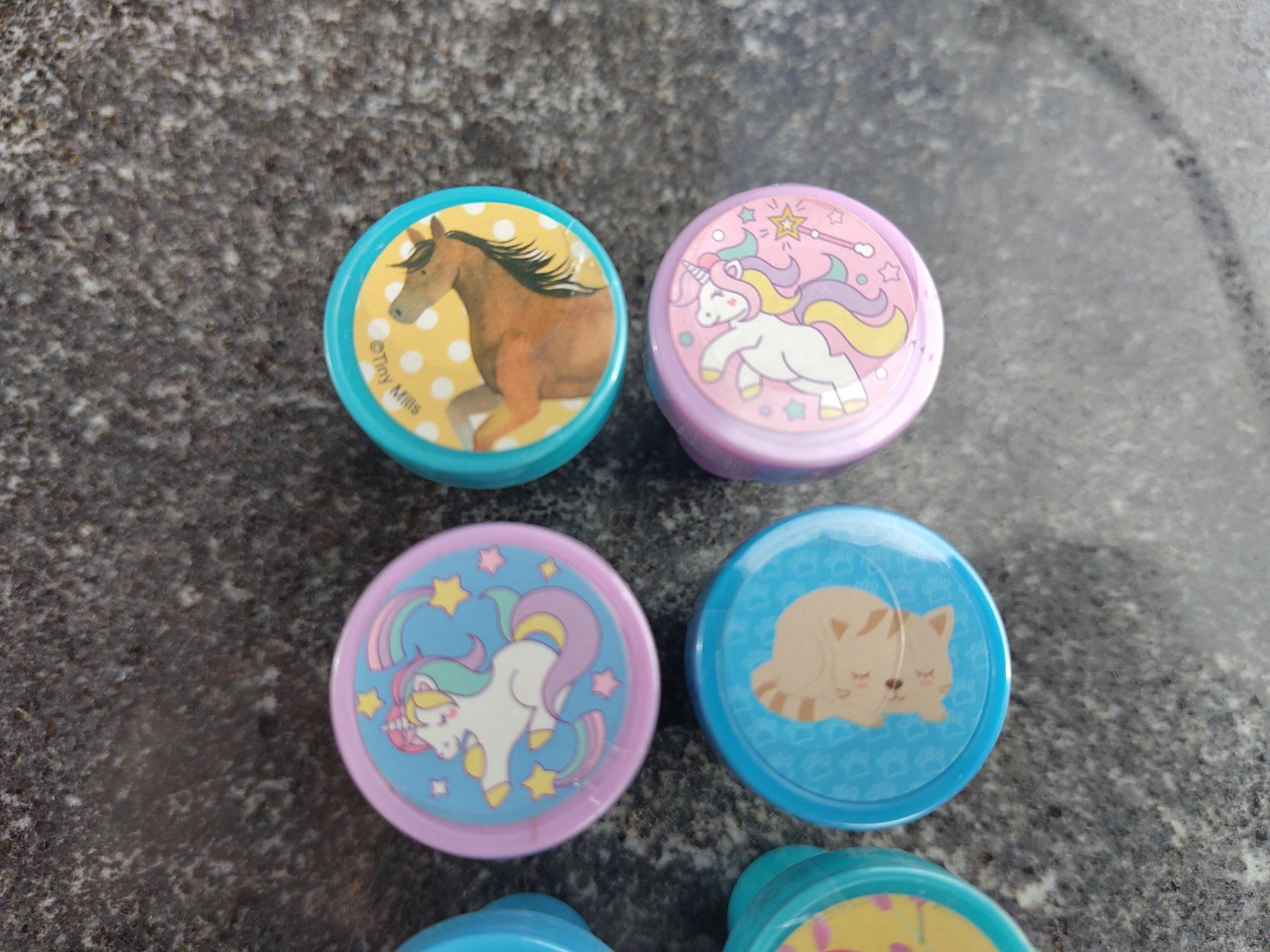 Timbri: 8 Stempel Pferd Einhorn Igel süss neu – Nuovo e nell'imballaggio originale da Leuggern venduto da Plumeria1987 1