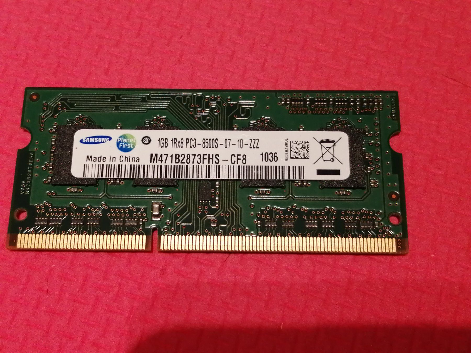 Samsung Memoria / RAM: SPEICHER RAM 1 GB PC3 LAPTOP – Usato da Zürich venduto da Finale7