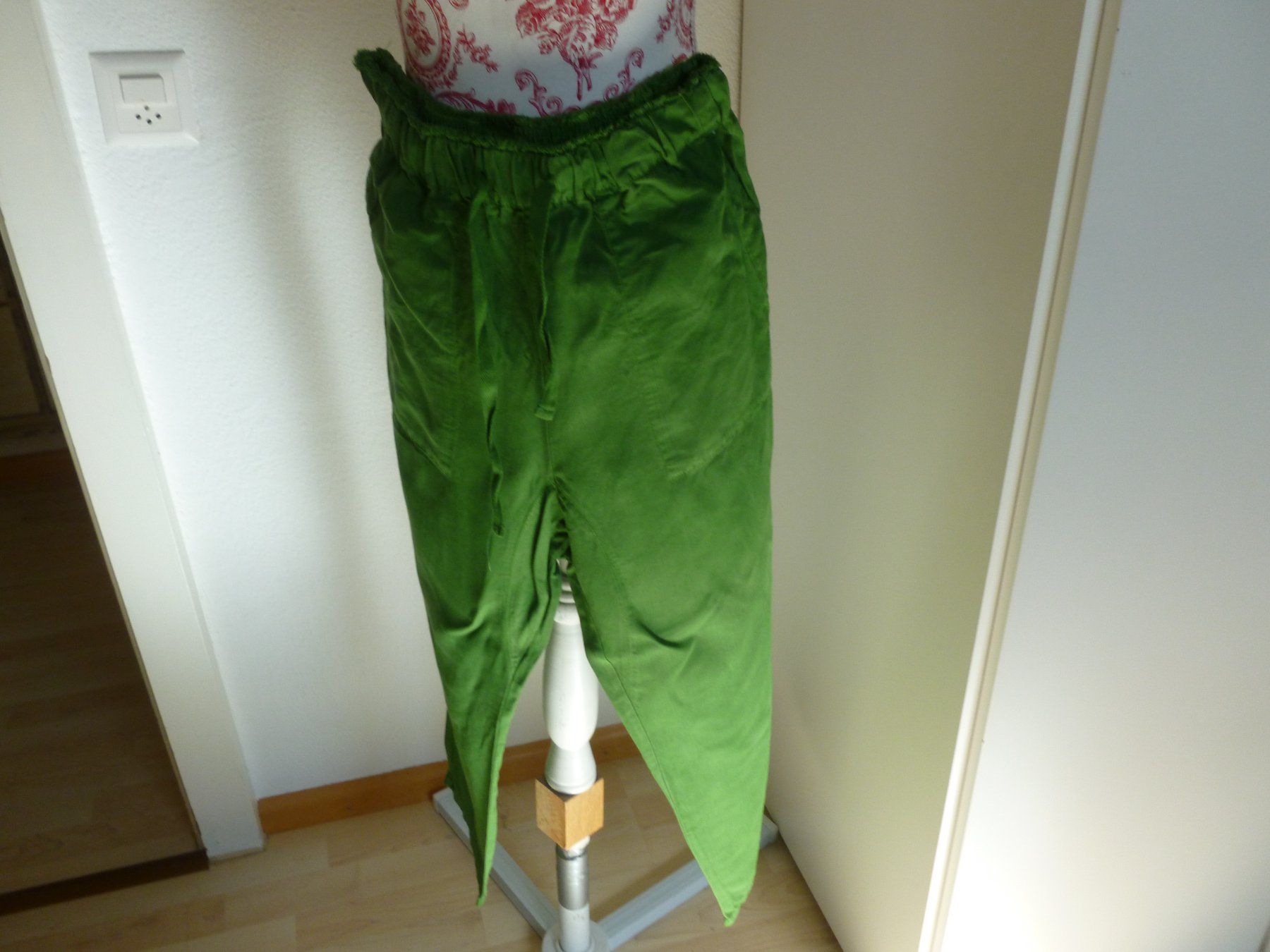 Lots de vêtements: 3 Teile – D'occasion à Arlesheim par Jadur 3