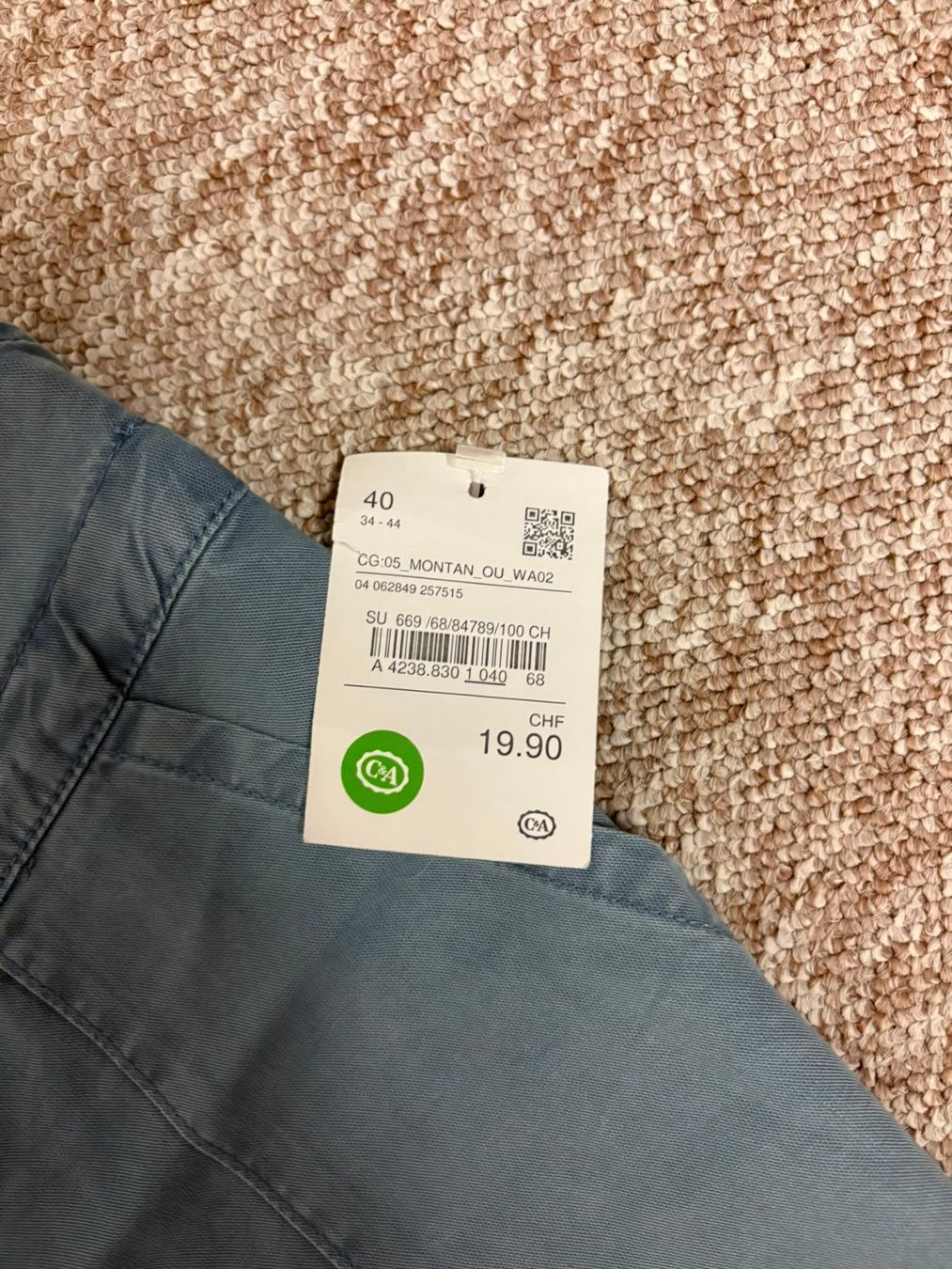 C&A Pantaloni: Latzhose NEU – Nuovo (secondo la descrizione) da Adliswil venduto da thiago1995 2