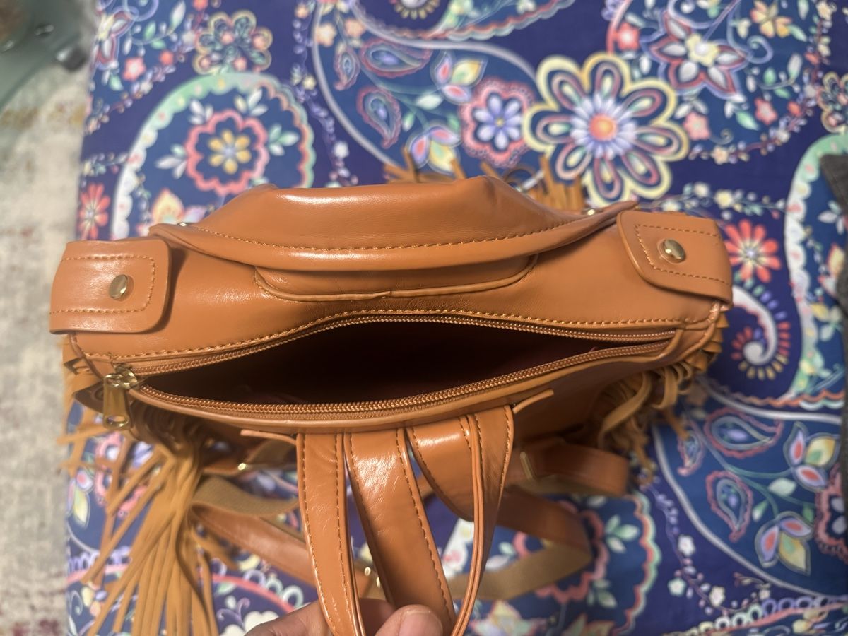 Zaini: Rucksack aus Leder im Cowboy-Stil – Nuovo (secondo la descrizione) da Oberentfelden venduto da ana_s526 4