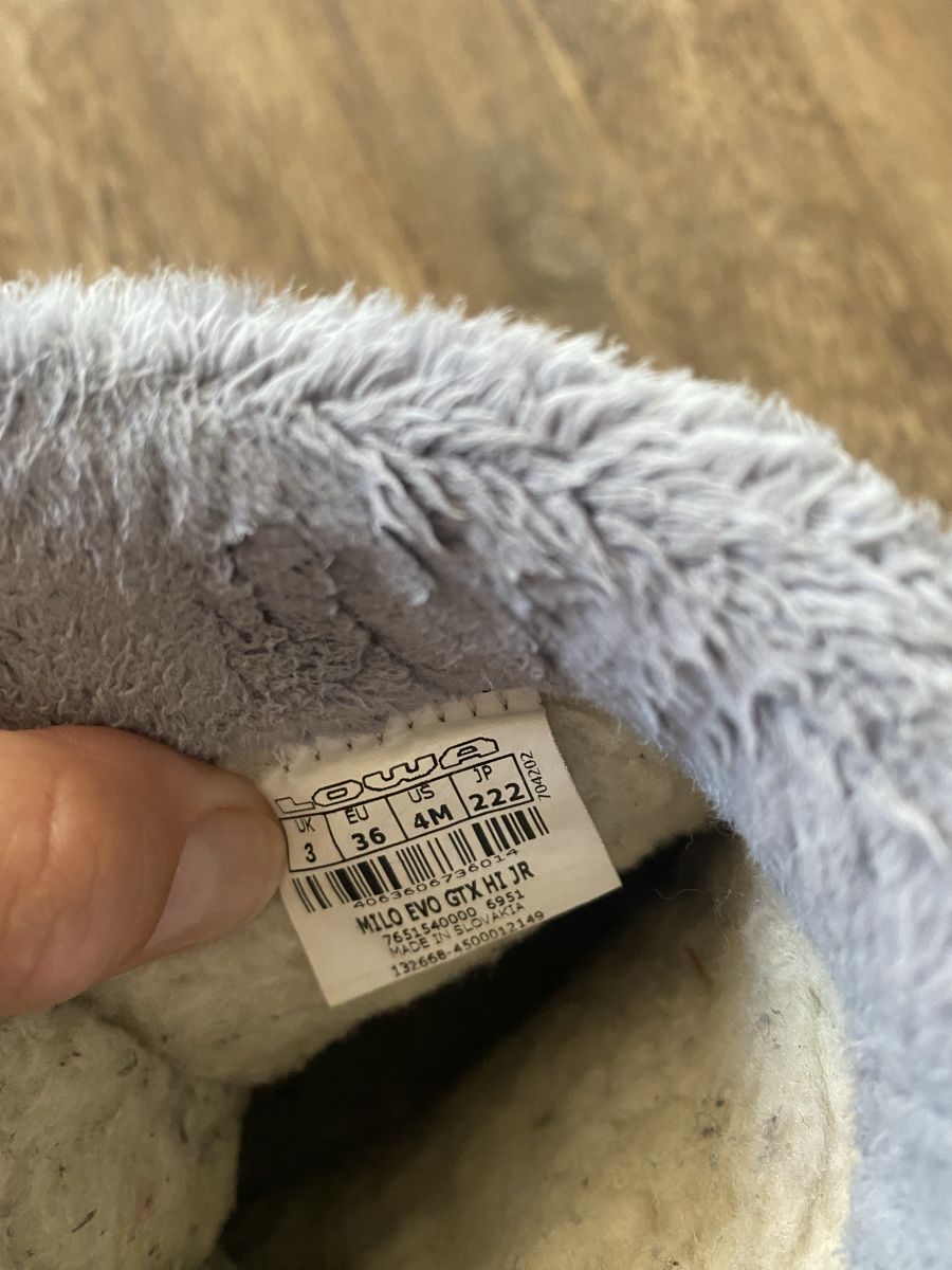 Lowa Scarpe per ragazze: Lowa Winterstiefel Grösse 36  – Usato da Kirchdorf BE venduto da sid_98vx 4