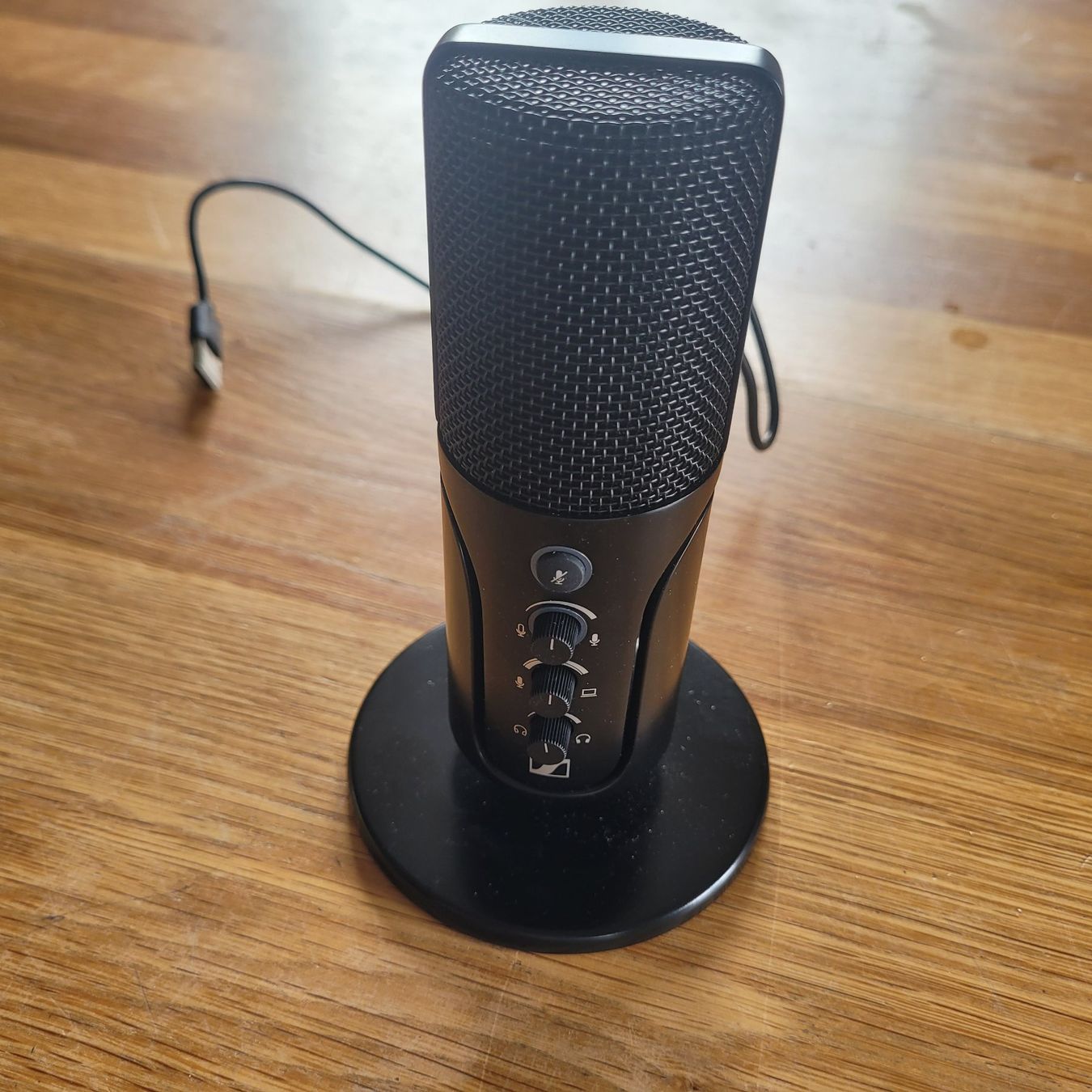 Sennheiser Microfoni: Micro Sennheiser Profile USB Noir/Boîtier Métallique Robuste – Usato da Biel/Bienne venduto da Destockweb 1