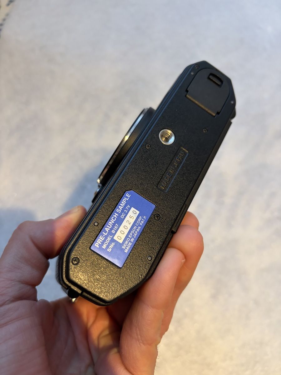 Epson Kamera: Epson R-D1 Digital Rangefinder Camera – Gebraucht aus Mont-sur-Rolle von MsRVD 1