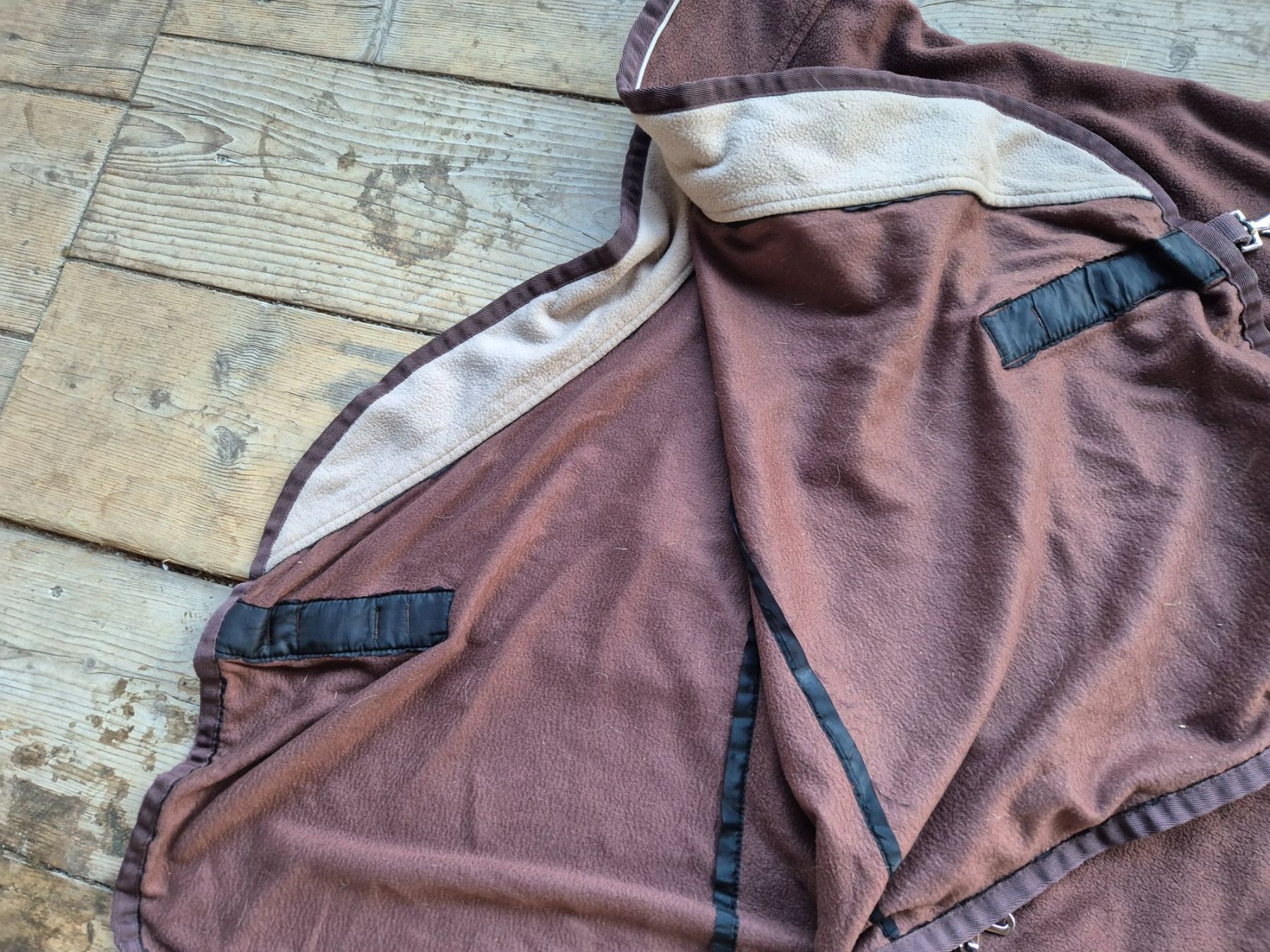 Felix Bühler Coperte & Accessori: Abschwitzdecke 135 – Nuovo (secondo la descrizione) da Meggen venduto da Orrinka20 1
