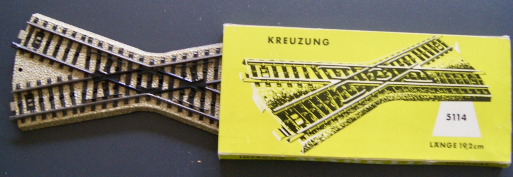 Märklin Modellini di ferrovie: Aiguillage croix Marklin 5114 en OVP – Usato da Morrens VD venduto da alain50