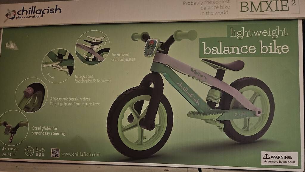 Fahrzeuge für Kinder: Laufrad neu – Neu und originalverpackt aus Basel von Oeziii