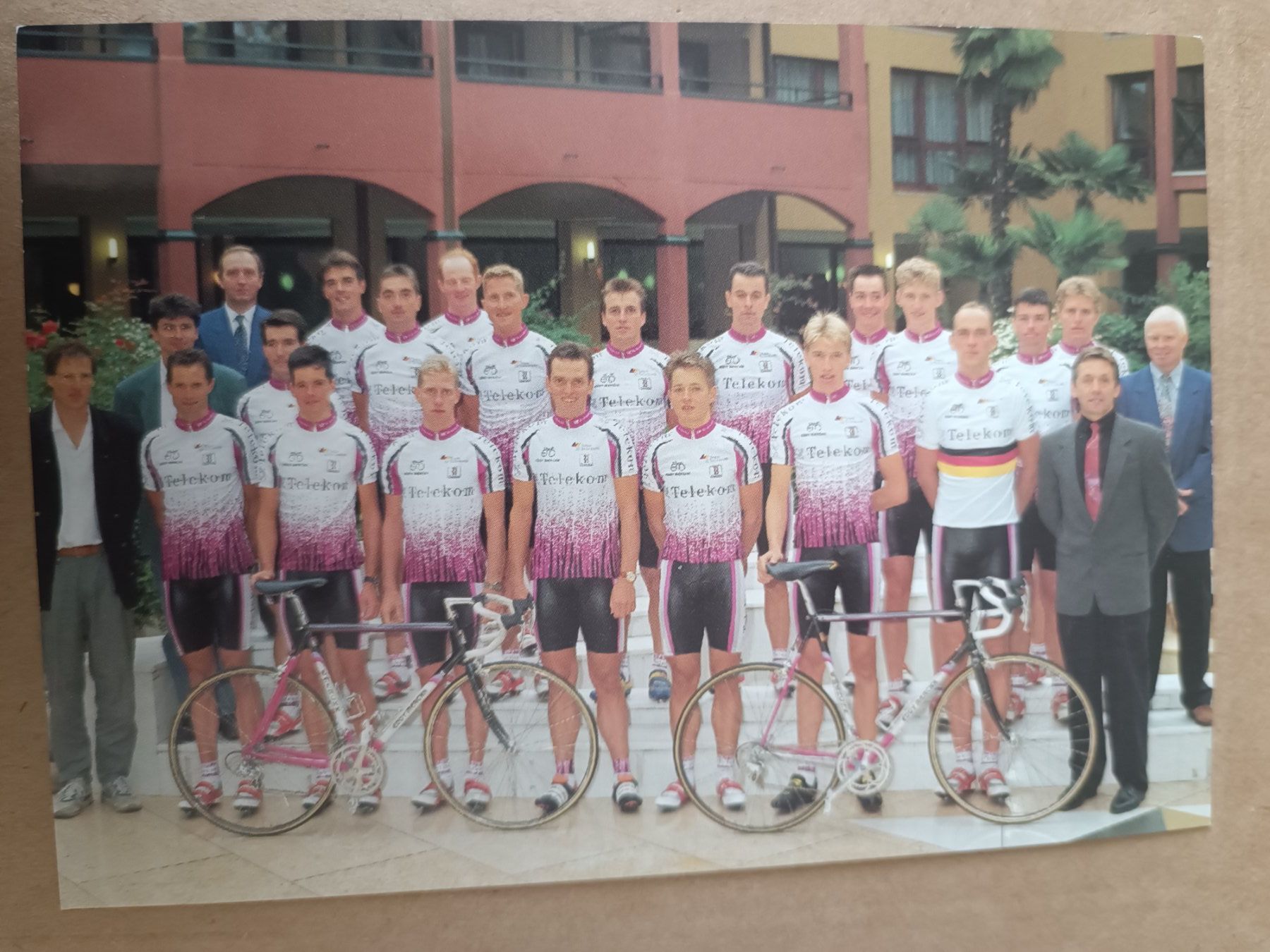 Autografi: Team Autogrammkarte - aus den 90er Jahren – Usato da Menziken venduto da Autogramme