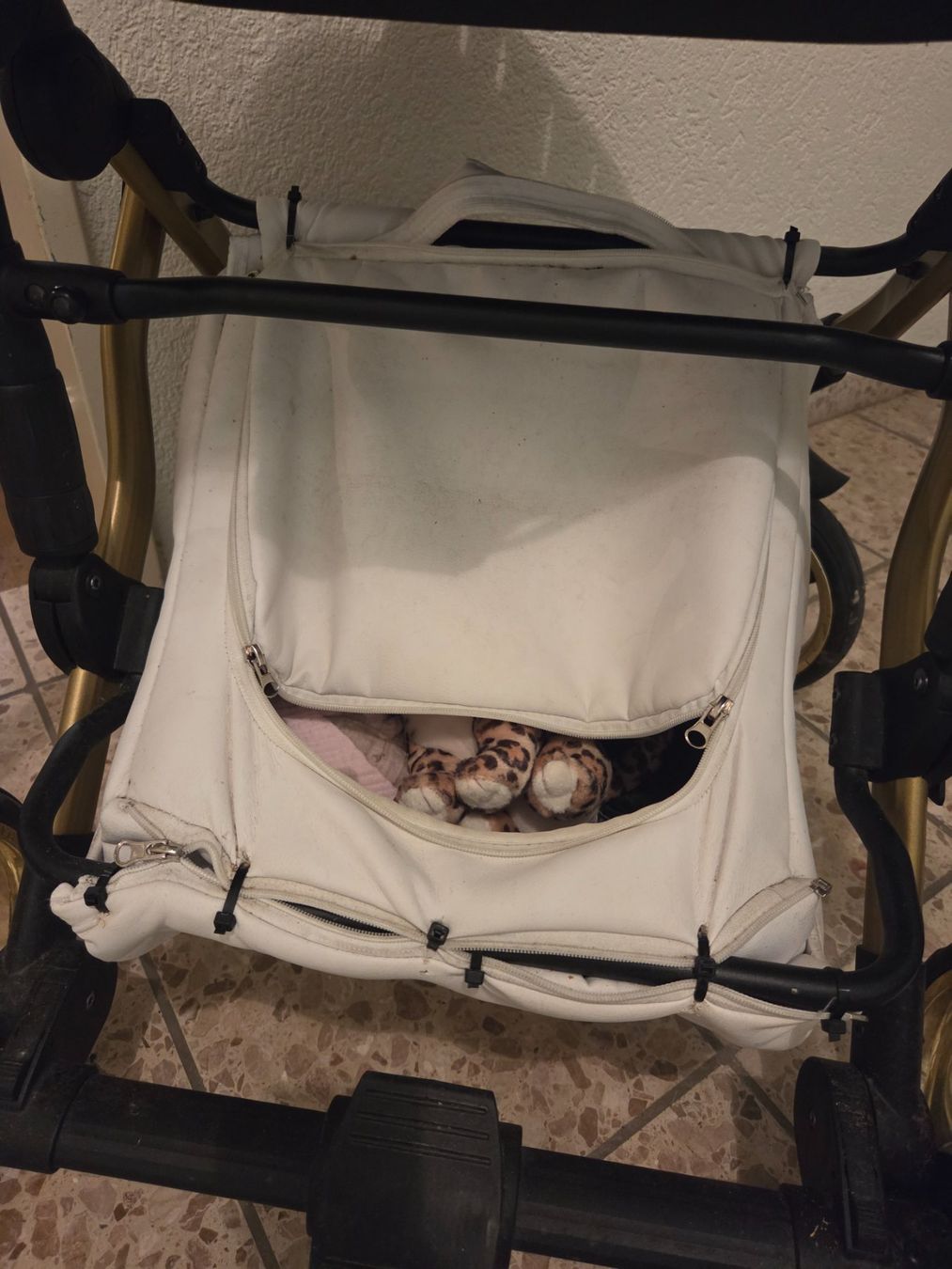 Poussette: Junama Kinderwagen Diamond – D'occasion à Neuhausen par Nathi6913 3