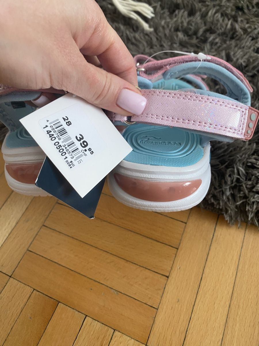 Scarpe per ragazze: Sandale 28 – Nuovo e nell'imballaggio originale da Gommiswald venduto da anastasiia_27 2