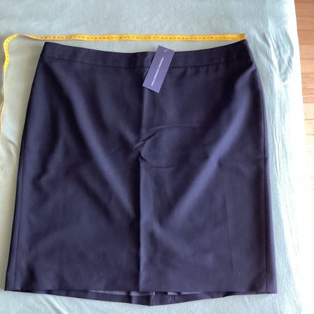 NEU, kurzer Jupe, Rock, French Connection Gr 44, schwarz