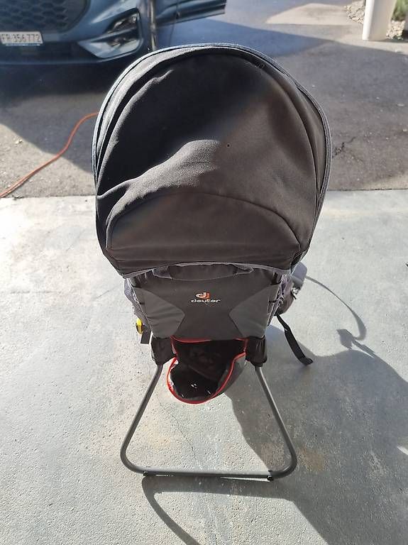 Marsupi portabebè: Porte bébé Deuter Kid Comfort – Usato da La Roche FR venduto da Gioi1983