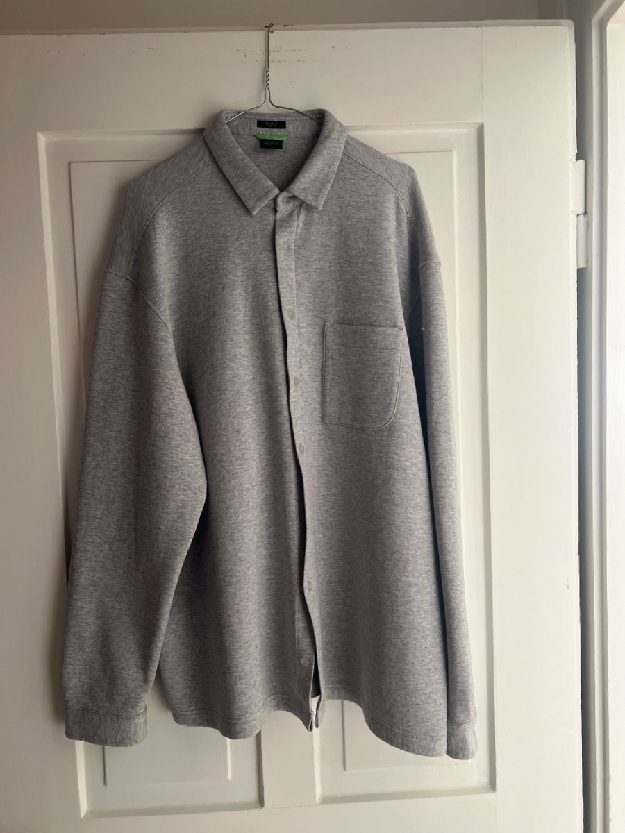 Hugo Boss Camicie: Hemd Boss  – Usato da Biel/Bienne venduto da Sev.mart