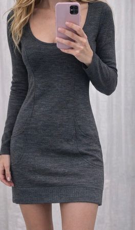 Patrizia Pepe Kleid Grösse S 42 IT / 36 CH