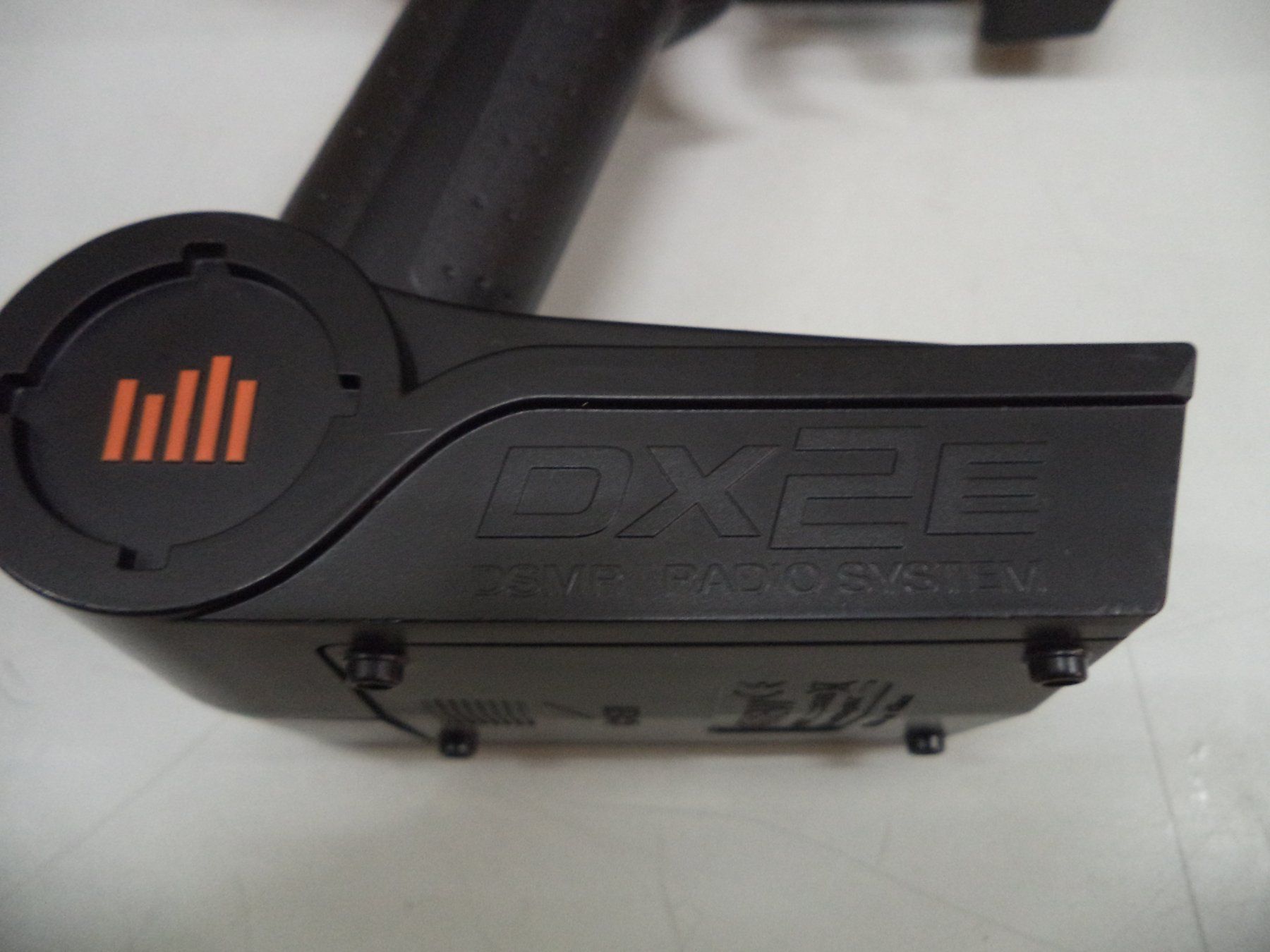 Spektrum Telecomando: Spektrum Sender DX2E mit Empfänger – Nuovo (secondo la descrizione) da Rieden AG venduto da Wirth03 3