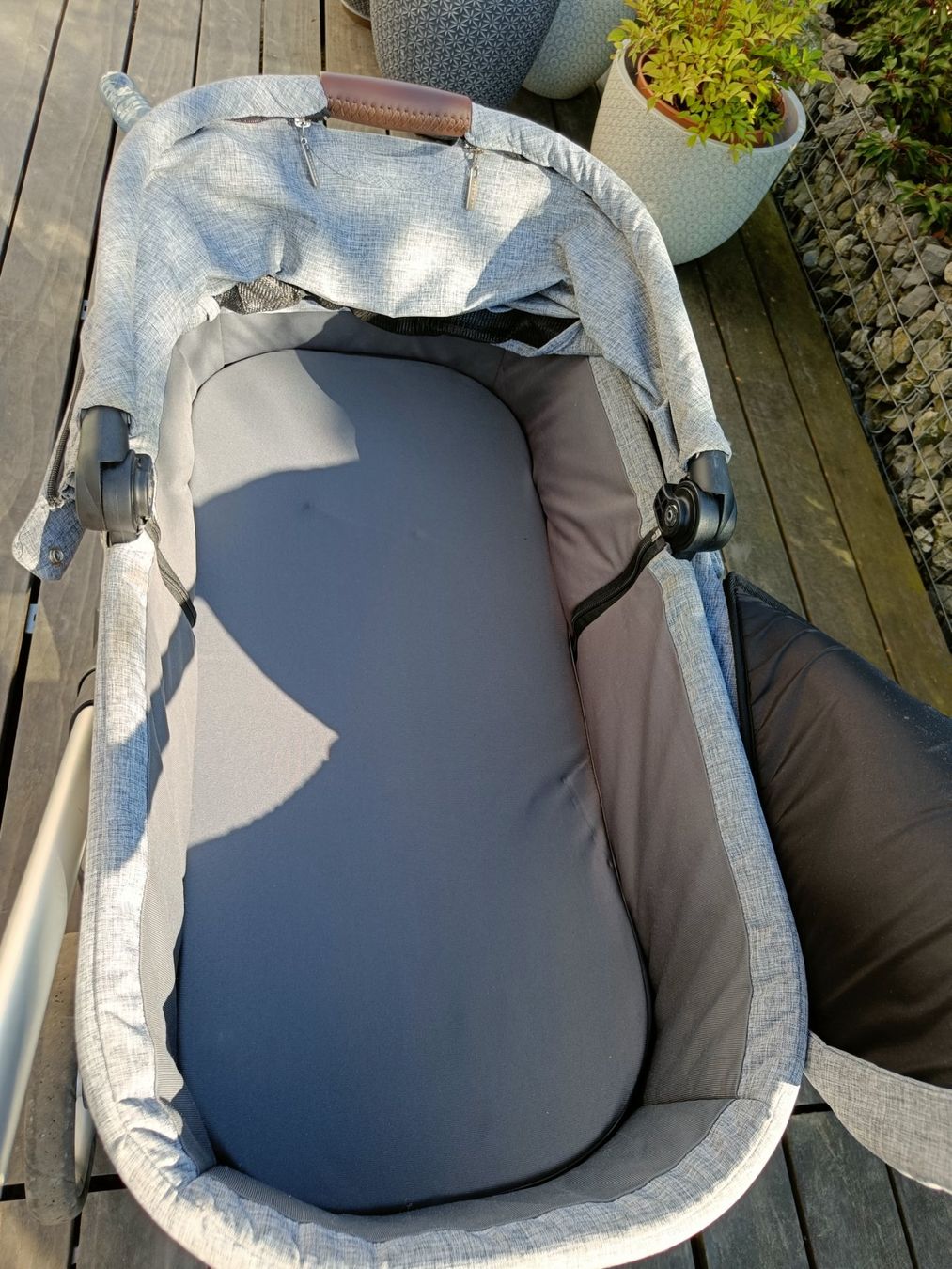 ABC Design Kinderwagen: ABC Design Salsa 4 Kombi-Kinderwagen, Graphite Grey – Gebraucht aus Kaltbrunn von MaijaP 3