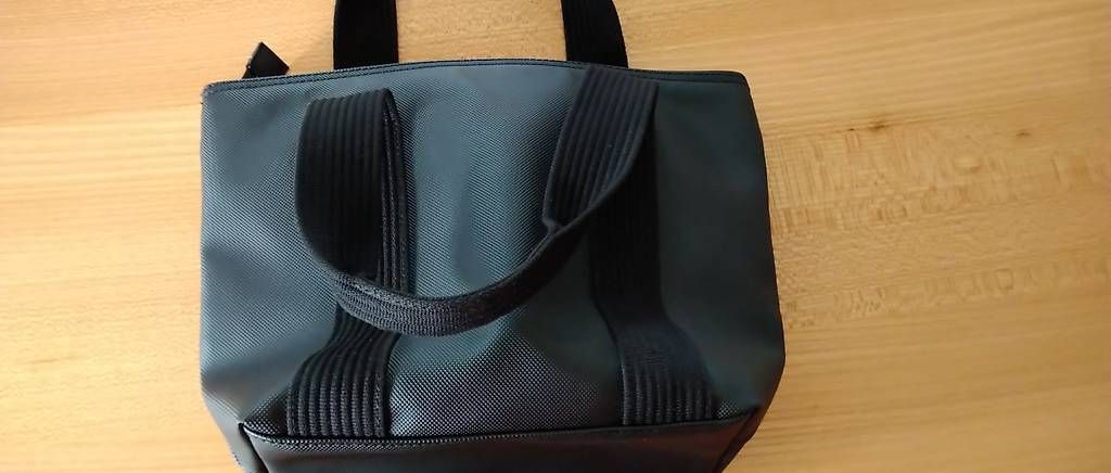 Lacoste Borse da donna: Lacoste Handtasche – Nuovo (secondo la descrizione) da Lupfig venduto da Flowypr6 4