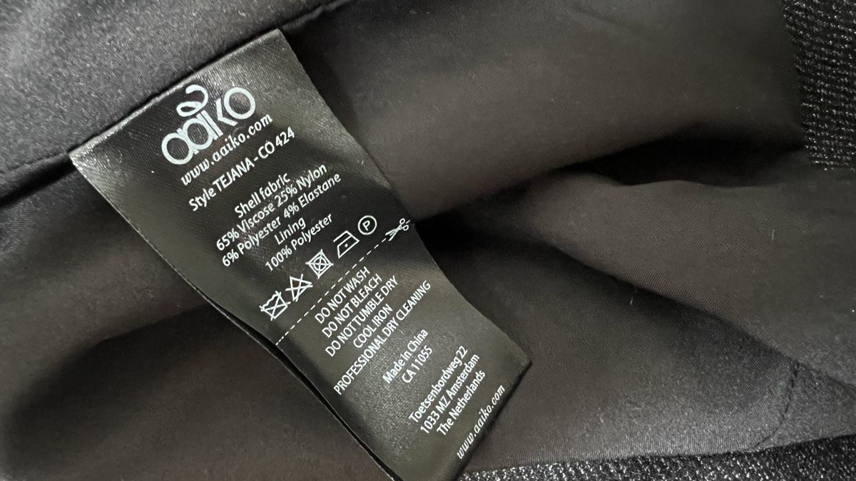 Cappotti: Aaiko Mantel Gr.L - Neu – Nuovo e nell'imballaggio originale da Visp venduto da bluenero 7